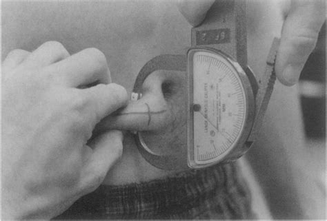 measuring skinfold thickness|abdominal skinfold location.